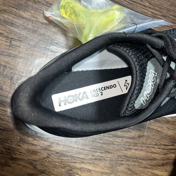HOKA Crescendo 2 MD Track and Field Shoes Black/White Size Men’s 10 - Women 11.5 - Picture 6 of 8